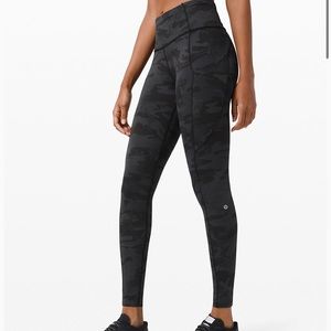 Lululemon Fast and Free Tight 28”